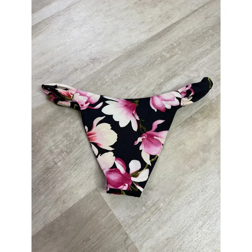 Frankie’s Bikinis Malibu Bikini Bottom in Black Lotus Size Small